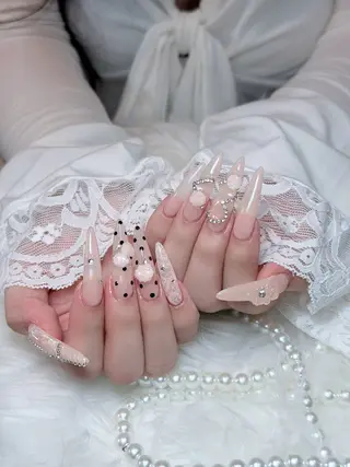 ネイル Julli NailStudioのネイルデザイン