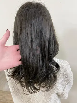カラー SALOWIN栄 高須大貴のヘアスタイル
