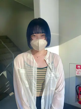 ショート デザインカラー/ボブ ブリーチカラー/ユリのヘアスタイル