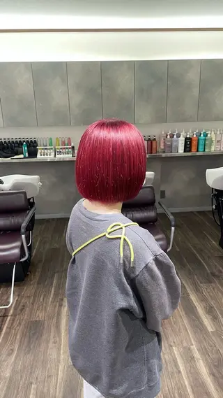 ショート レイヤー🩶🎀 ブリーチ/なるのヘアスタイル