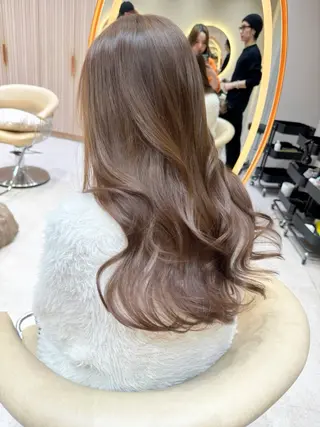 ロング カラー 透明感カラー🤎 中川智帆のヘアスタイル