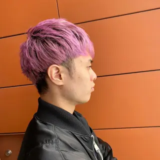 ショート カラー 井手 孔介のヘアスタイル