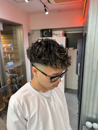 ショート カラー パーマ メンズ 🔥漢髪特化メンズ マネージャーYUKIのヘアスタイル