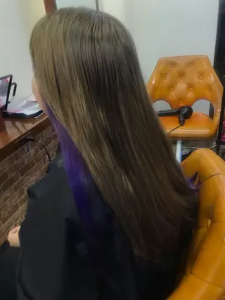 セミロング カラー 桧山 真のヘアスタイル