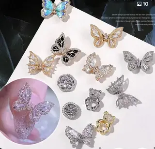 ネイル 畠山 ゆいのネイルデザイン