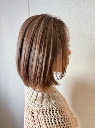 ミディアム 【⭐️艶髪レイヤー カット⭐️】長谷川のヘアスタイル