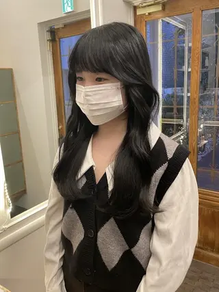 ロング 吉村 憂々のヘアスタイル