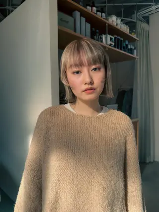 ミディアム 五屋 美咲のヘアスタイル