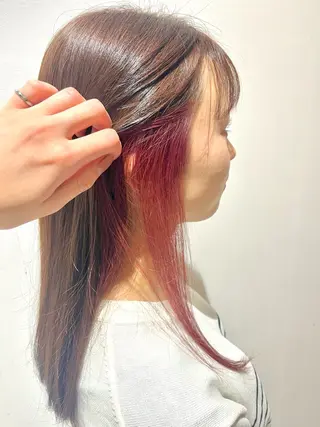 ロング レイヤーカット/ Wカラー/北川梨乃のヘアスタイル