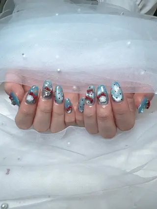 ネイル Queeens nailのネイルデザイン