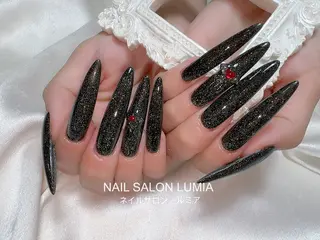 ネイル ネイルサロン ルミア Lumia 店長のネイルデザイン