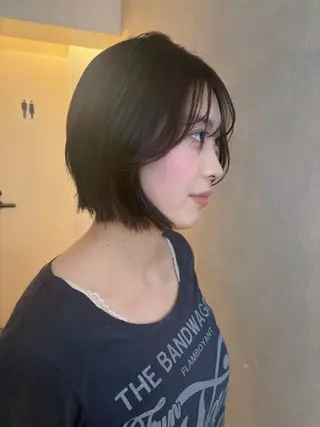 ショート 柔らかベージュ系/ ハッシュカット/セナのヘアスタイル