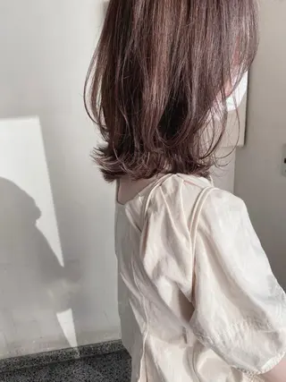 ミディアム レイヤーカット✂️ 横浜No1♡下鳥翔子のヘアスタイル