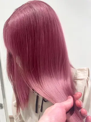 ロング カラー ハイトーン特化 川井優汰のヘアスタイル