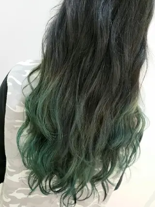 ロング カラー ヘアアレンジ 成瀬 弘光のヘアスタイル