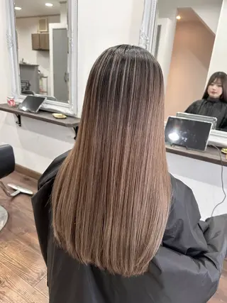 ロング バレイヤージュ 隅中秀弥のヘアスタイル