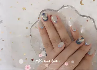ネイル MiKi Nai池袋 長さだし得意のネイルデザイン