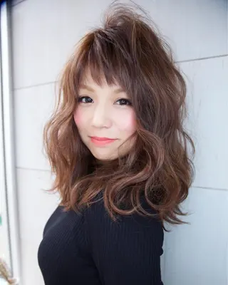 ミディアム セミロング カラー パーマ ヘアアレンジ 高瀬 信幸のヘアスタイル