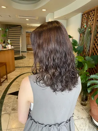 ミディアム パーマ ASAKURA所属・ASAKURA 美容室のヘアスタイル