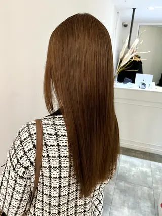 ロング カラー ケアブリーチ/ili 村上佳那多のヘアスタイル