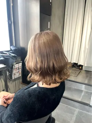 ミディアム カラー 透明感♥韓国ヘア HINAのヘアスタイル