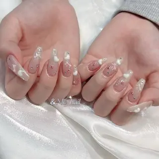 ネイル &ME ネイルサロンのネイルデザイン