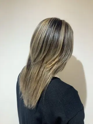 セミロング SEA BELLE YASUのヘアスタイル