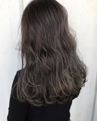 セミロング カラー 中塚 義人のヘアスタイル