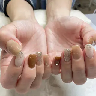 ネイル 下城 葵のネイルデザイン