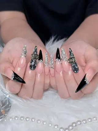 ネイル Julli NailStudioのネイルデザイン