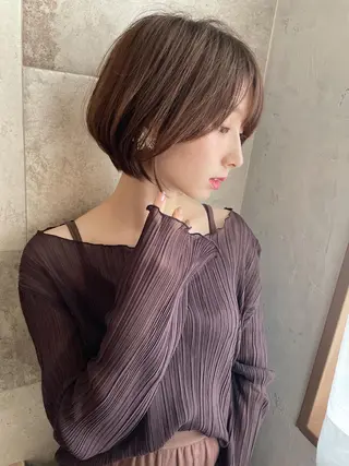 ショート カラー 木屋元一/透明感 /前髪/ショートボブのヘアスタイル