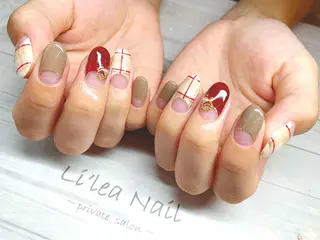 ネイル Li'leaNail AINAのネイルデザイン