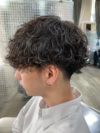 ショート パーマ メンズ 市川 博紀 店長のヘアスタイル
