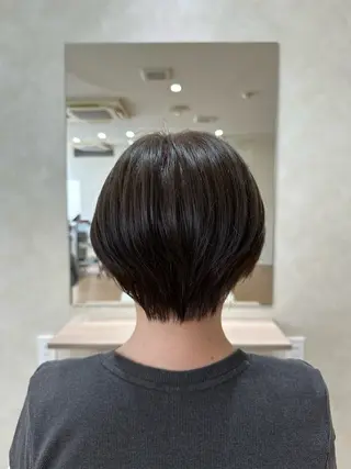 ショート 艶髪/ブリーチなし Wカラー🌺yuiのヘアスタイル