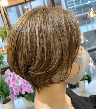 ショート カラー 心斎橋韓国ボブ 好原良真のヘアスタイル
