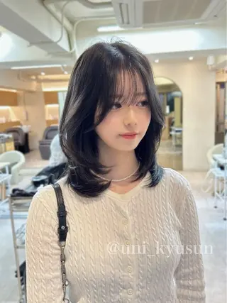 ミディアム カラー 本格韓国ヘア🇰🇷 【uni】キューさんのヘアスタイル