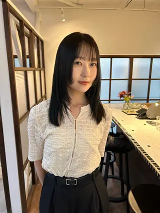 ロング 金田 夏野のヘアスタイル