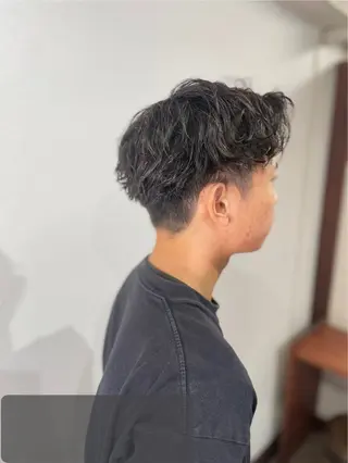 ミディアム パーマ メンズ 流行メンズスタイル ren✂︎のヘアスタイル