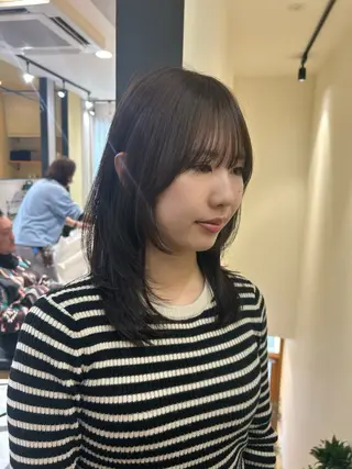 セミロング カラー hub hair レイヤー/透明感のヘアスタイル