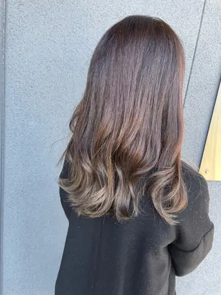 ロング 生盛 智穂子のヘアスタイル