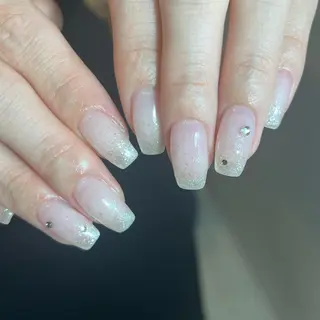 ネイル NORA nail UMEDA MAIのネイルデザイン