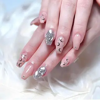 ネイル 鈴木 奈穂子のネイルデザイン