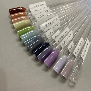 ネイル NOJIRI Aのネイルデザイン