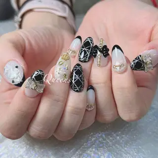 ネイル Queens ゲンのネイルデザイン
