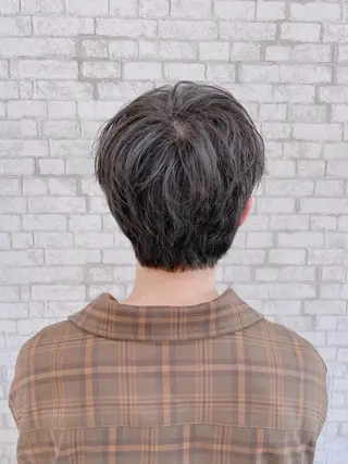 ショート パーマ ヘアアレンジ メンズ ブリーチなし艶カラー 東家のヘアスタイル