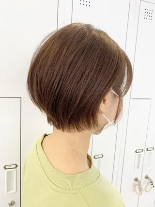 ショート レイヤー×縮毛矯正 深見 拓のヘアスタイル
