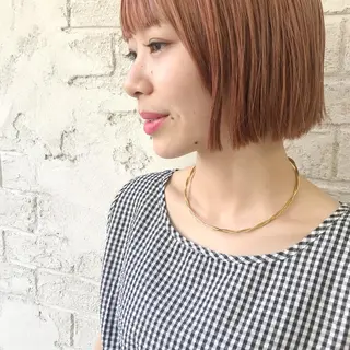 ショート カラー オリーブ/アッシュ やわらか透明感カラーのヘアスタイル