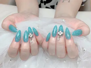 ネイル Bél Nail salonのネイルデザイン