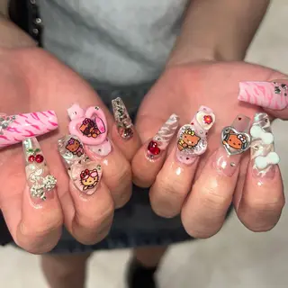 ネイル MODA MANAMIᵕ̈のネイルデザイン