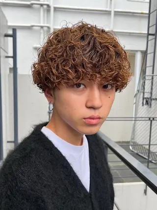 パーマ 山口 ヒロトのヘアスタイル